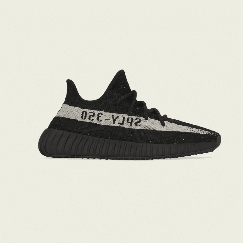 Yeezys store schwarz weiß